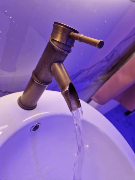 Maison Chic Avec Jacuzzi Nogent Sur Oise Yaospa60 Екстериор снимка