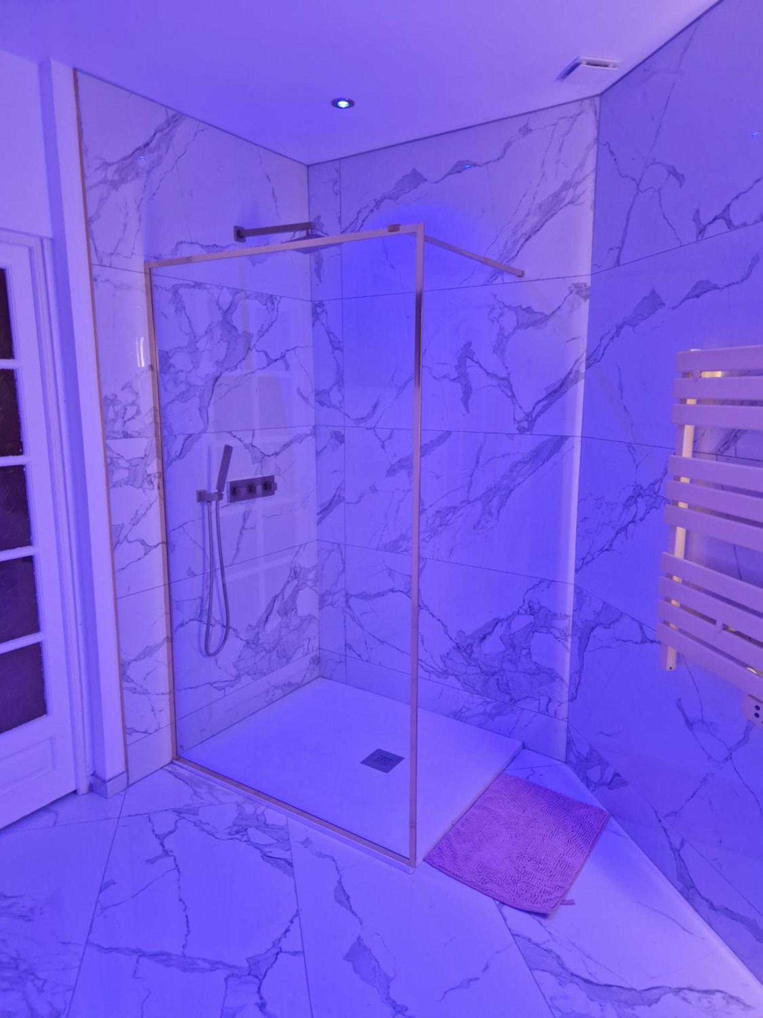 Maison Chic Avec Jacuzzi Nogent Sur Oise Yaospa60 Екстериор снимка